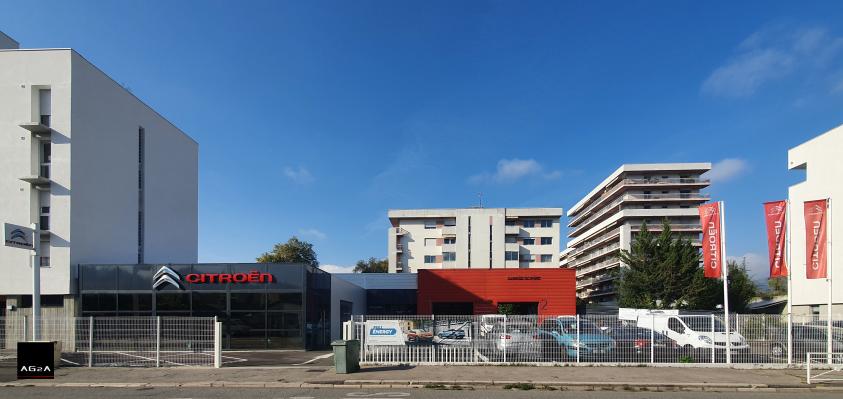 RÉALISATION D'UN SHOWROOM - EXTENSION ET MISE AUX NORMES D'UN GARAGE AUTOMOBILE