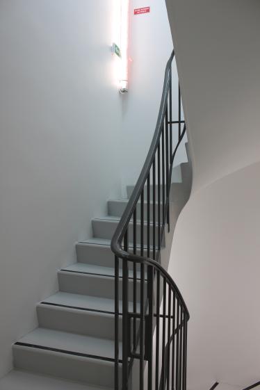 13_escalier_.jpg