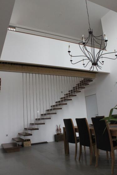 L'escalier et la passerelle