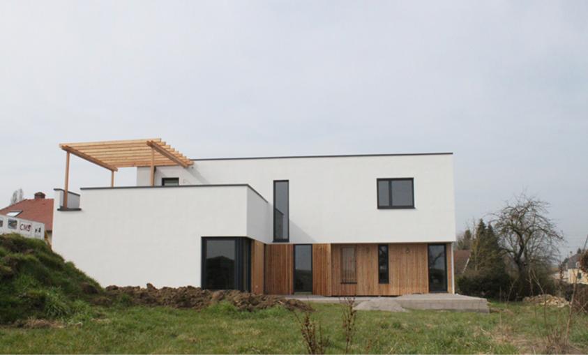 La maison depuis le jardin