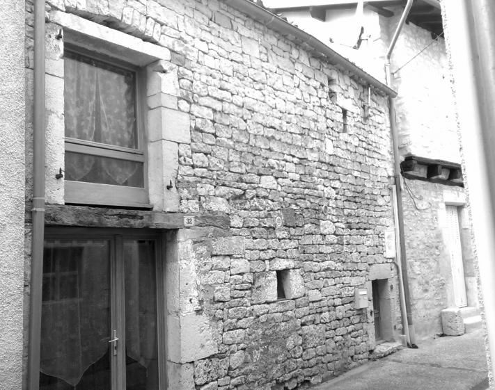 Réhabilitation d'une grange en coeur de village, habitation 