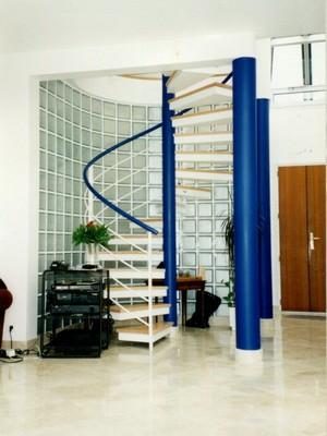 l'escalier vers l'étage