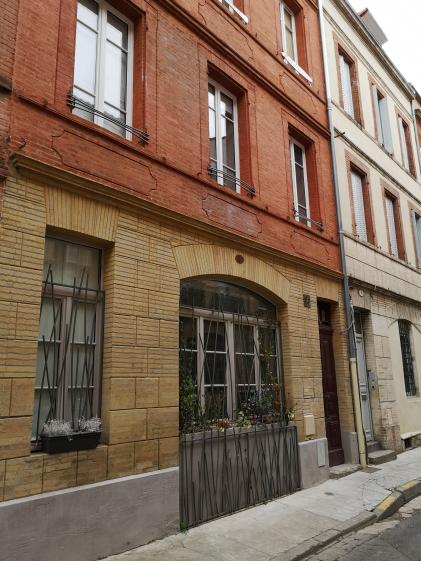 Travail de serrurerie en façade sur rue 