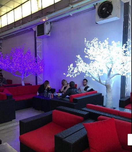 Rénovation et transformation d'un ancien entrepôt en restaurant