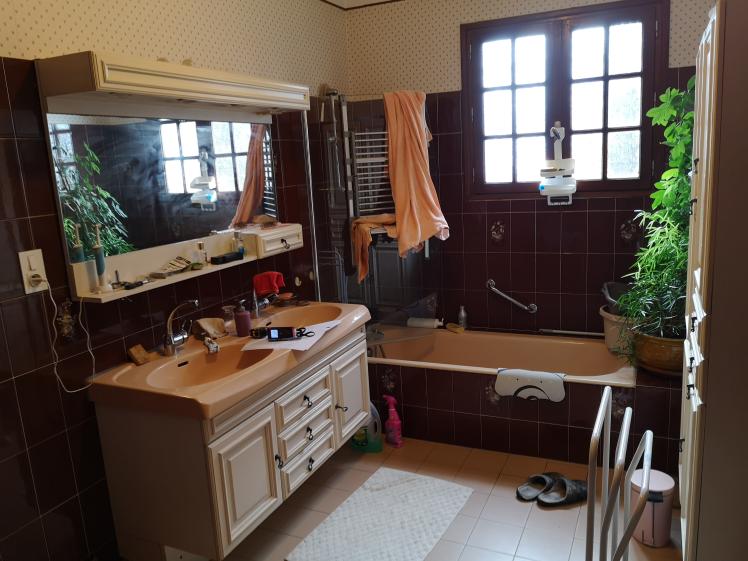 La salle de bains avant travaux