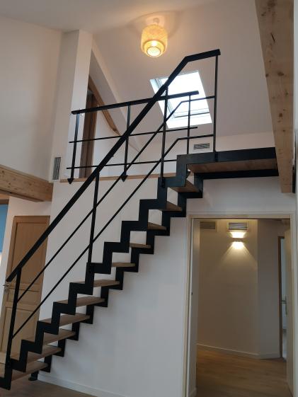 Le salon et la mezzanine