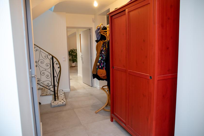 l'entrée au RDC