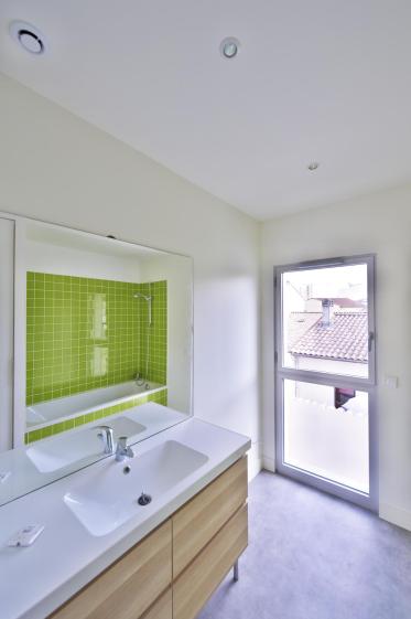 Des espaces de bain lumineux
