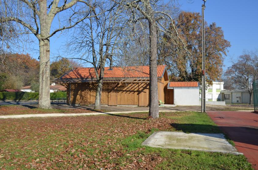 Salle du Burck vue depuis terrains tennis