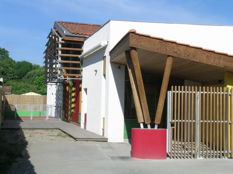 Alternance maçonnerie et ossature bois