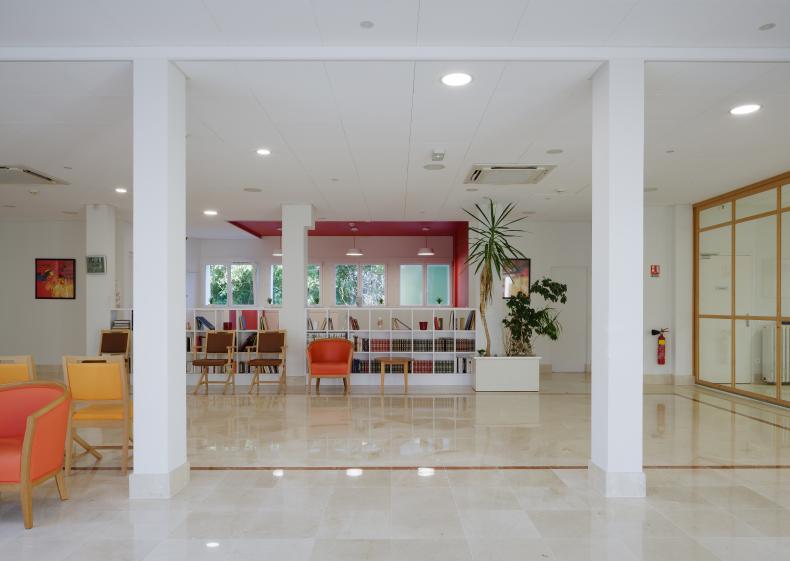 av18066-39.jpg
