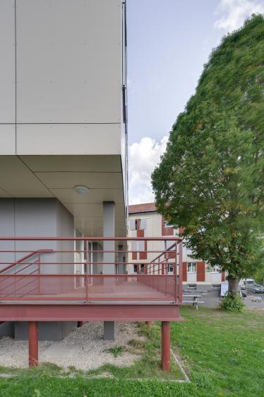 av0014_22.jpg