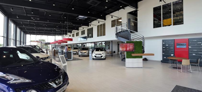NISSAN SAINT GREGOIRE (35 - Rennes) - Intérieur showroom