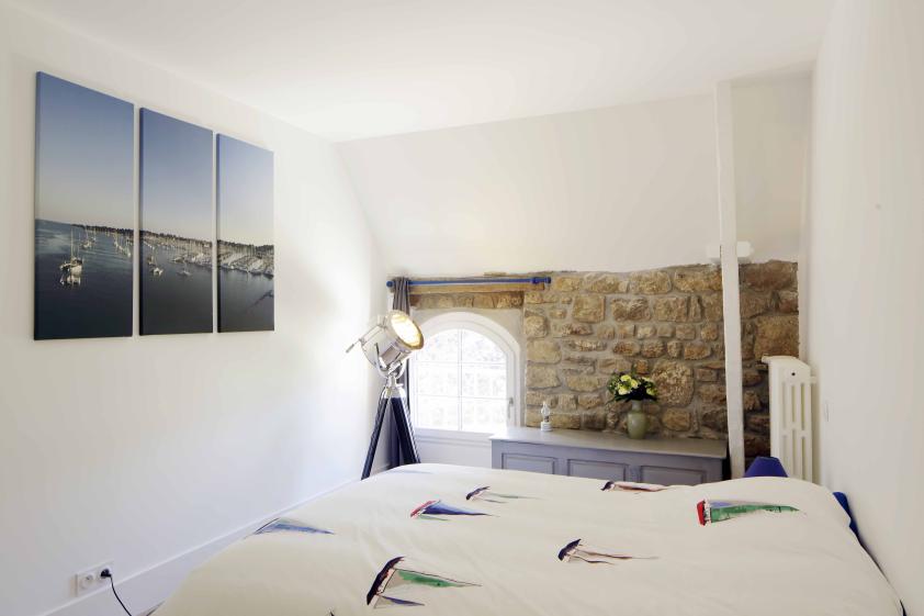 Chambre à caractère