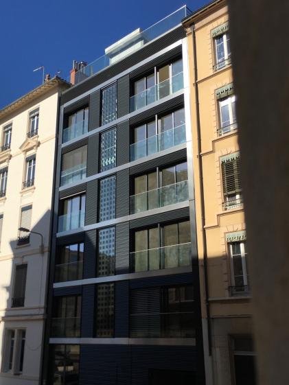 façade sur rue