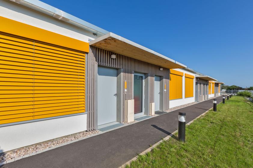 12 Logements Séniors // Entrées façade ouest
