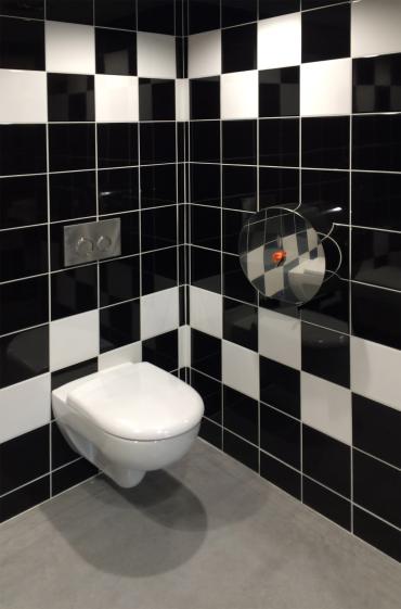 wc_r1.jpg