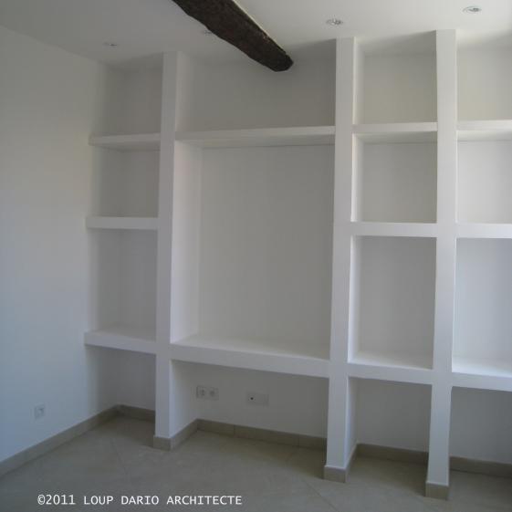 DETAIL DE NICHES DANS LE SALON