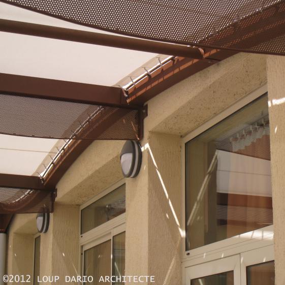 DETAIL