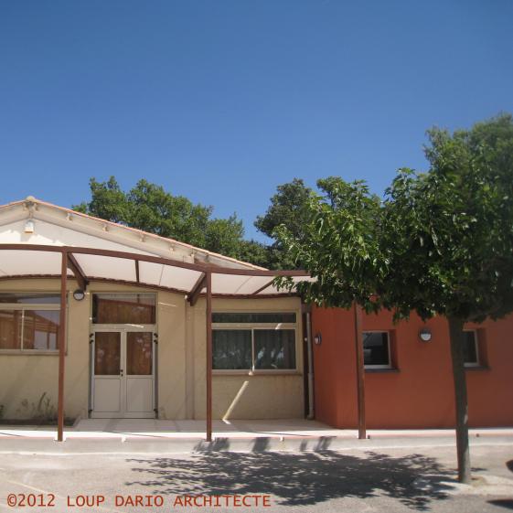 VUE DEPUIS LA COUR D'ECOLE
