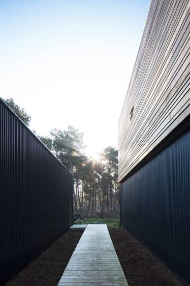 Vers le jardin. Benoit Bost Photographe. Projet Keypost / whyarchitecture
