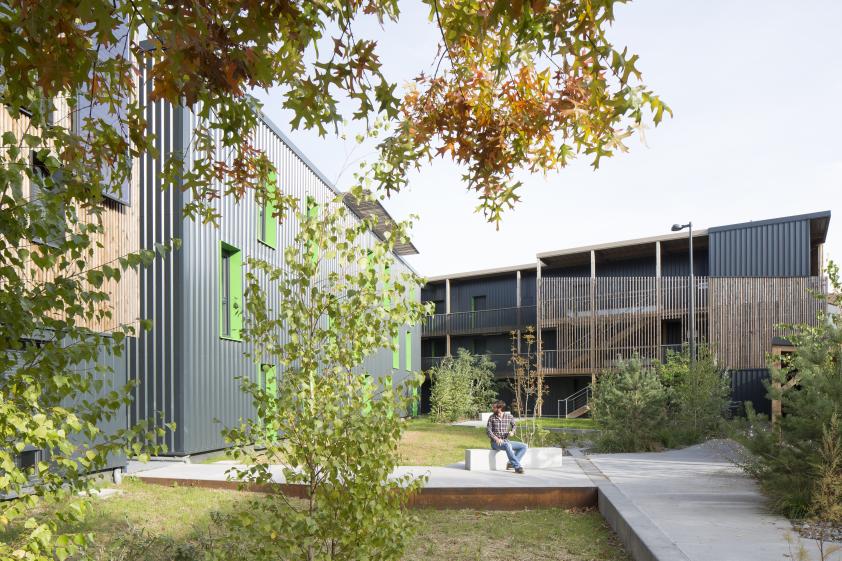 Benoit Bost Photographe. Cécile Moga architecte mandataire / whyarchitecture