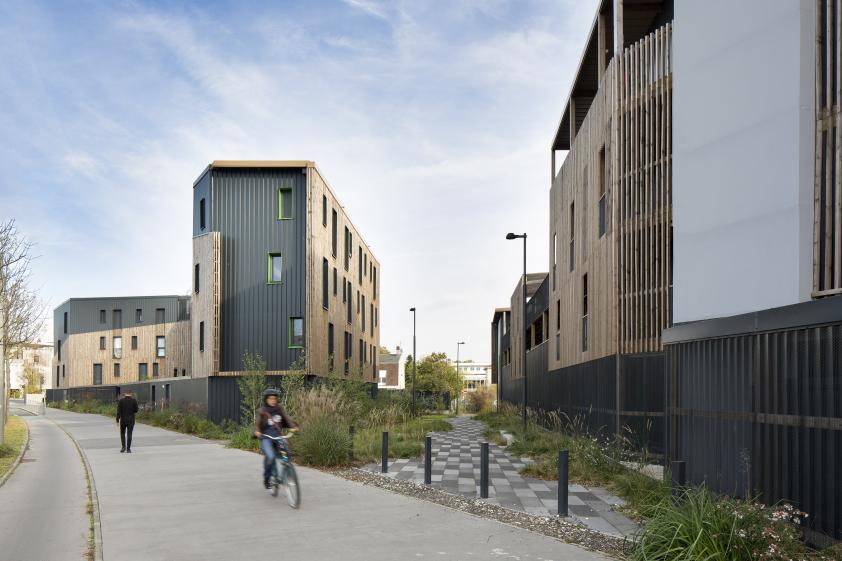 Benoit Bost Photographe. Cécile Moga architecte mandataire / whyarchitecture
