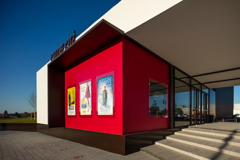 L'AUTRE CITÉ