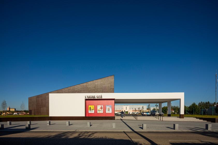 L'AUTRE CITÉ