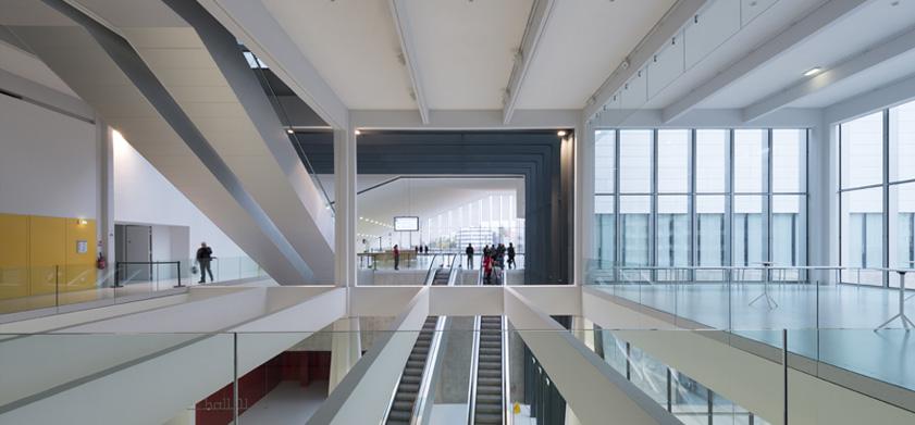 Vide sur hall, Olivier Dancy, photographe ©