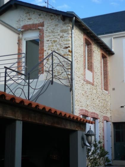 bo_renovation_exterieur_garde_corps.jpg
