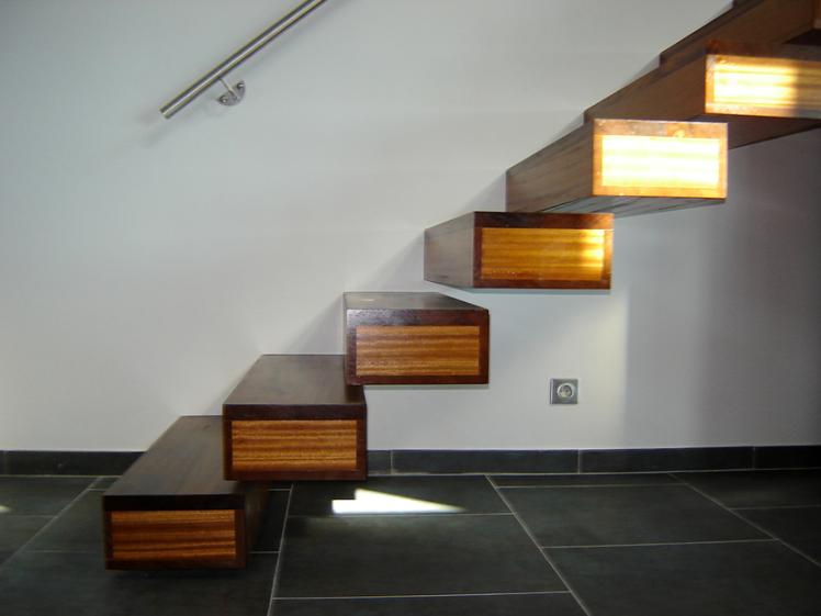 ESCALIER DETAIL