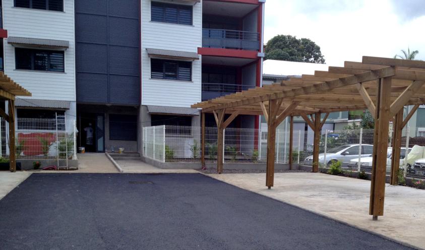 PERGOLA DU PARKING