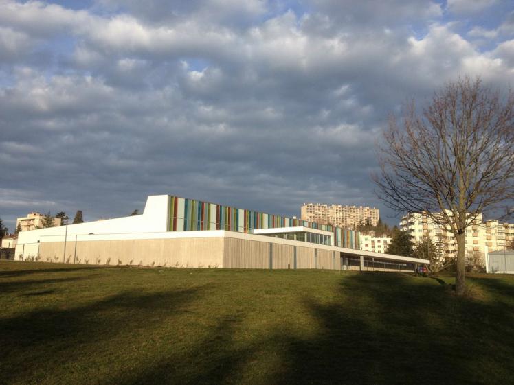 cente_nautique_st_etienne.jpg