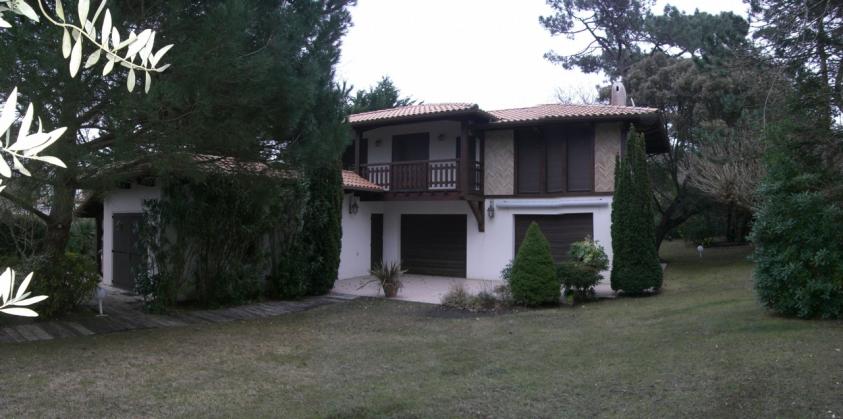 facade_ouest-1_copie.jpg