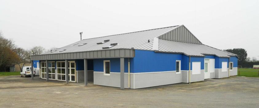 ruffigne_salle_exterieur.jpg