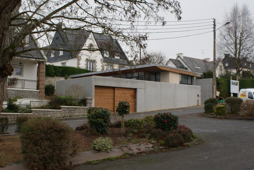 Vu depuis la rue principale