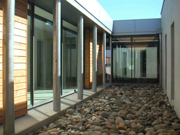 cugnaux_patio.jpg