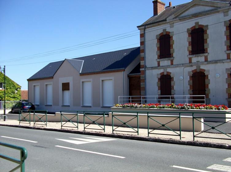 Vues des nouvelles salles de classe depuis la rue