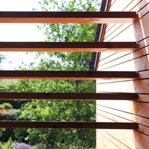 détail brise soleil bardage