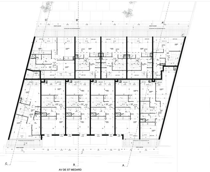 dce_3_eysines_plan_r2_combles_a1_nb_060217_copie.jpg