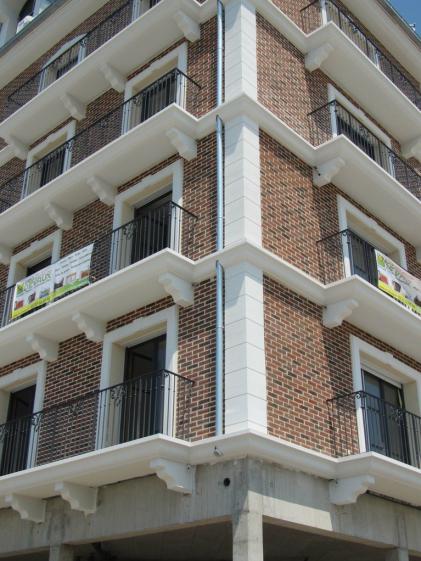 ITE + briquettes. corniches et modénatures PSE