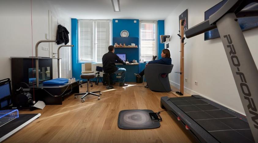 Salle de consultation bleue