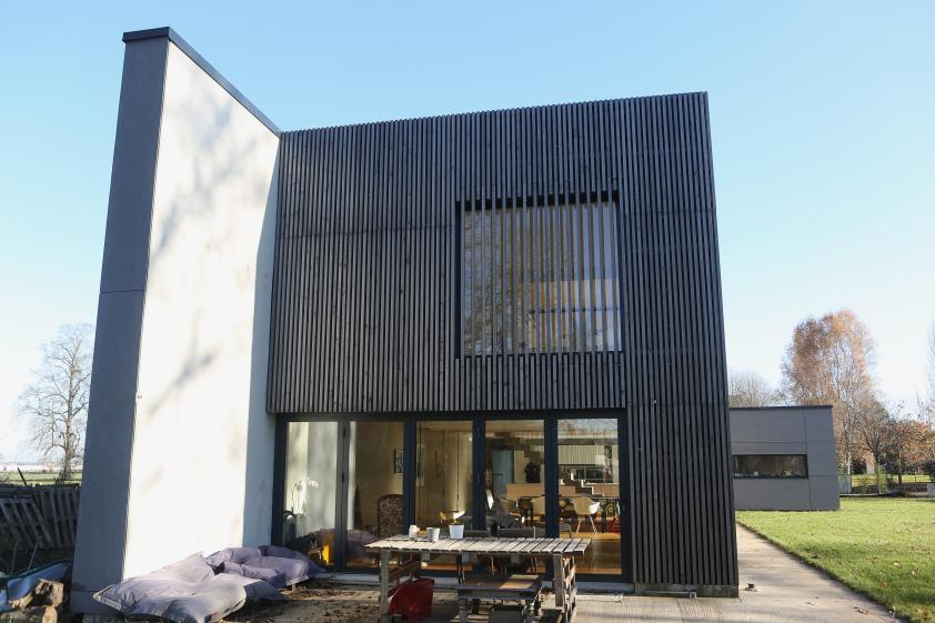 photo_03.jpg