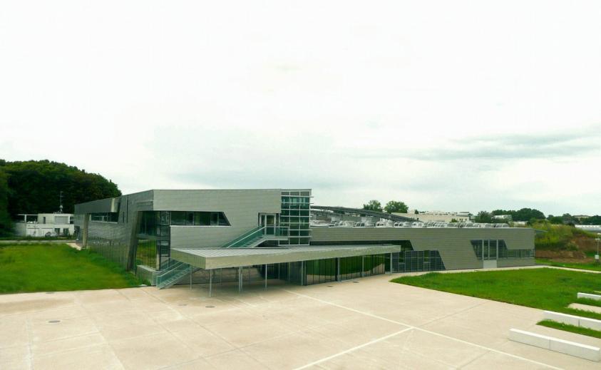 12-08-06_cdf2_2-1.jpg