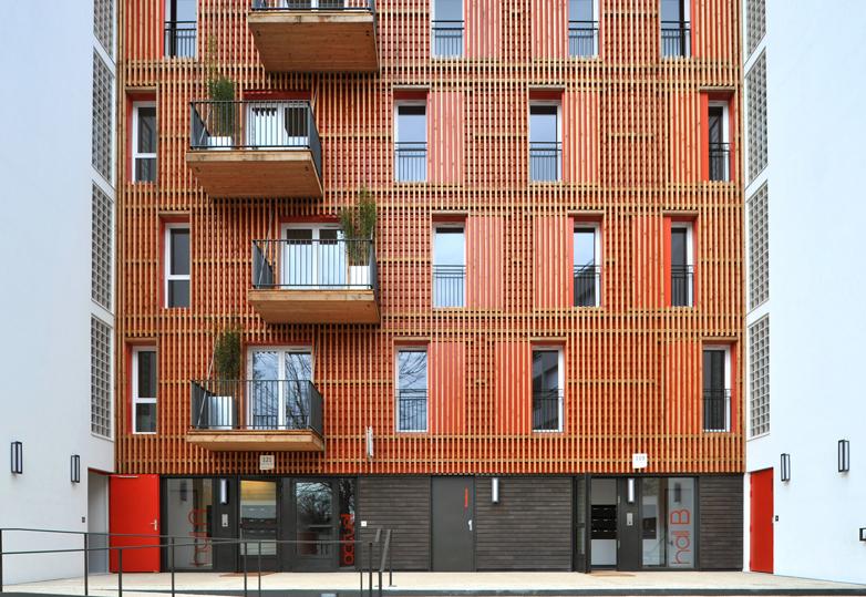 log_fosse_photo_parvis_face-72.jpg