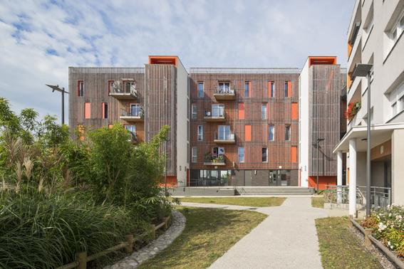 logt_fosses_photo_facade_est.jpg