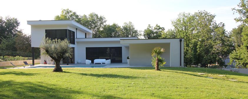 Villa d'exception à porte à faux