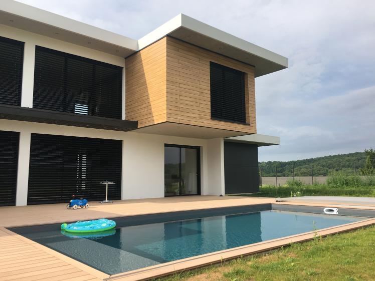 Villa d'exception à "emboitement de cubes"