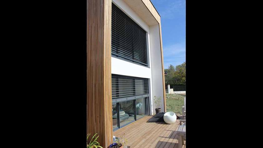 toulouse-maison-bbc-bois-toitures-vegetalisees-6.jpg